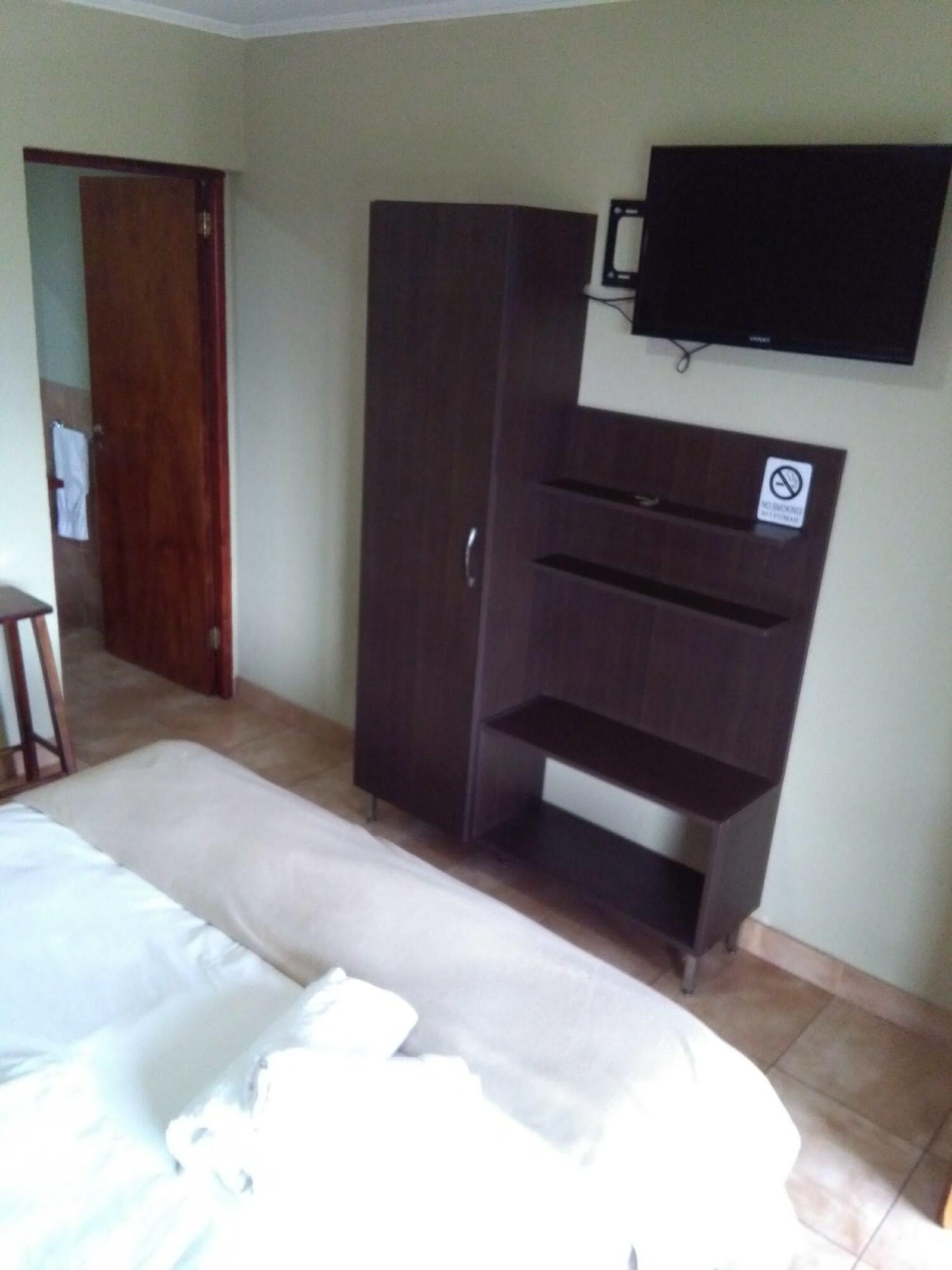 Iguazu Urban Hotel Express Puerto Iguazú Dış mekan fotoğraf