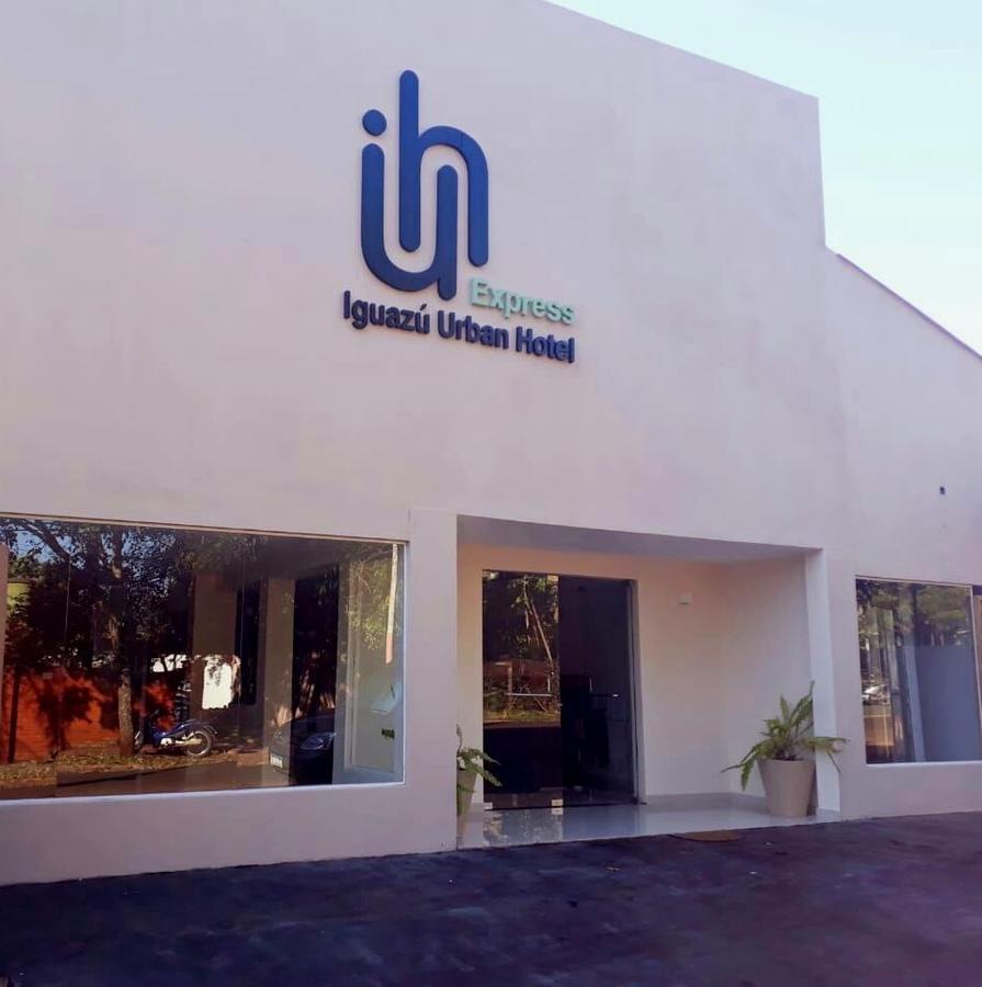 Iguazu Urban Hotel Express Puerto Iguazú Dış mekan fotoğraf