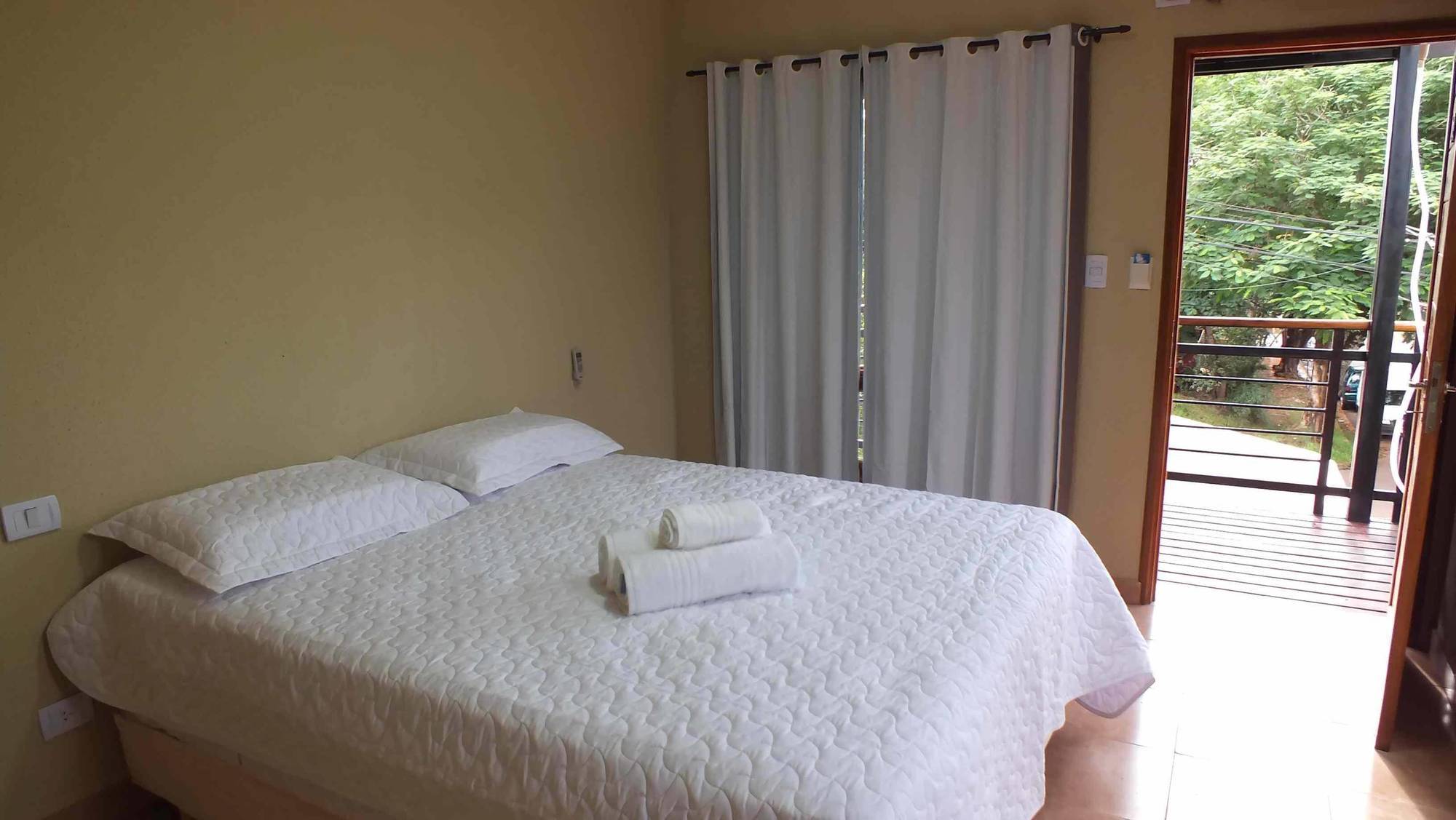 Iguazu Urban Hotel Express Puerto Iguazú Dış mekan fotoğraf